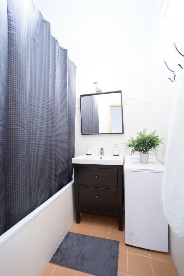 Innercity Apartments Opera Budapest Luaran gambar